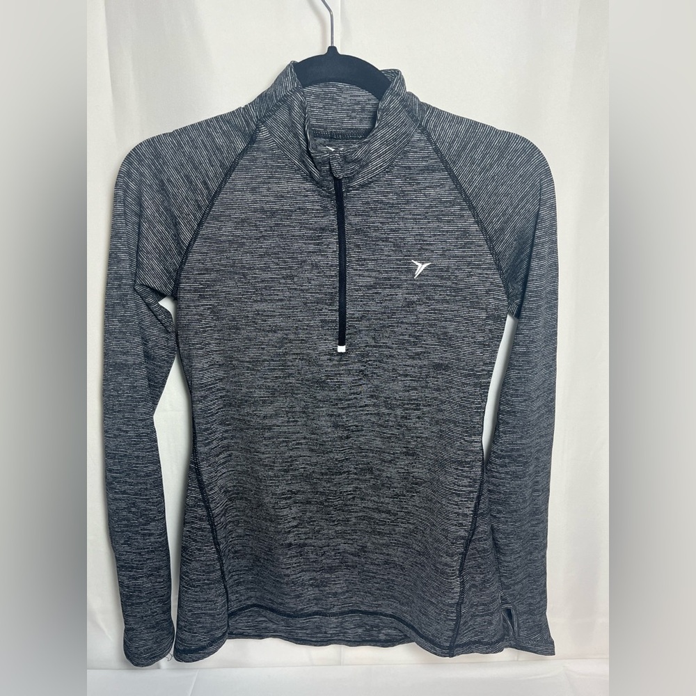 Old Navy Active Gray Quarter-Zip Pullover
